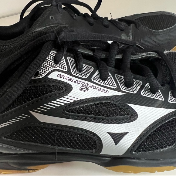 Mizuno Cyclone Speed 2 Volleyball Shoe Black Silver Gum Sole Women’s Size 9 - Picture 10 of 11